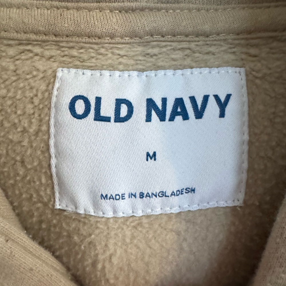 Old Navy Men's Tan Hoodie - Picture 3 of 3